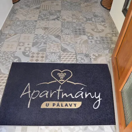 U Palavy Apartment *